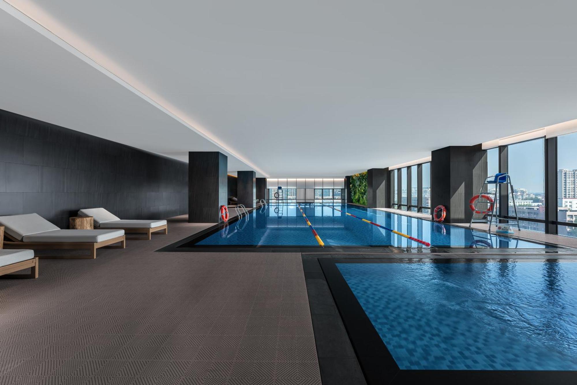 Hotel Wanda Moments Dongba